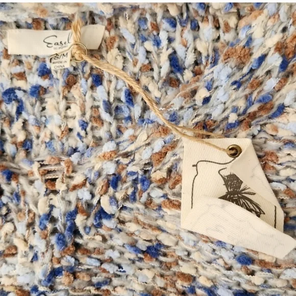 Easel Sweater - Picture 7 of 8